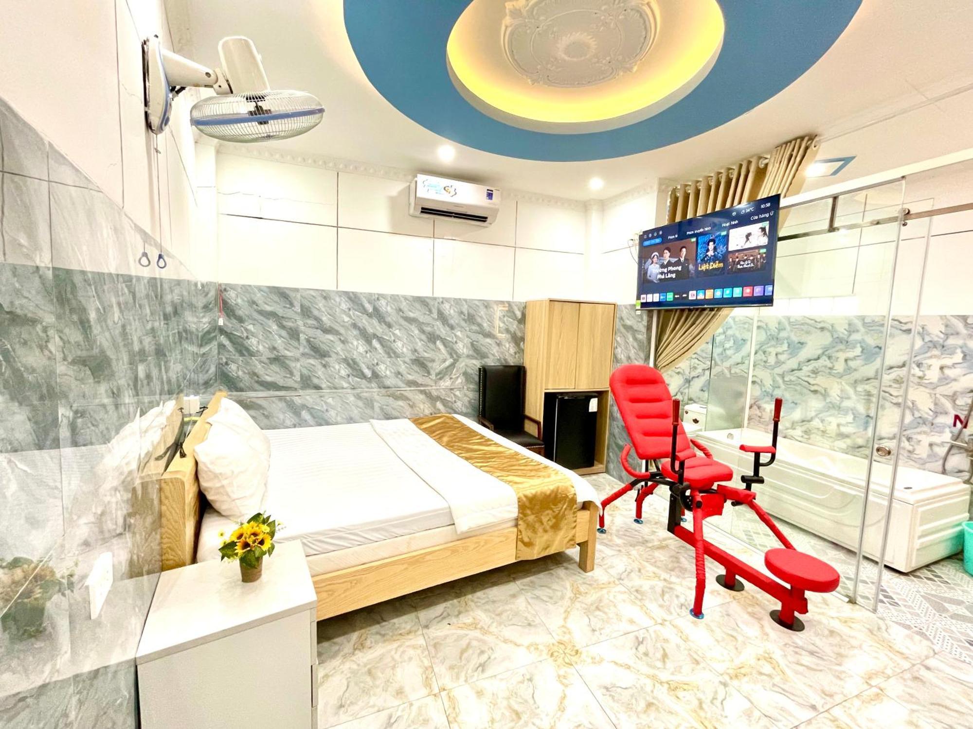 Phong Master Hotel Can Tho Bagian luar foto