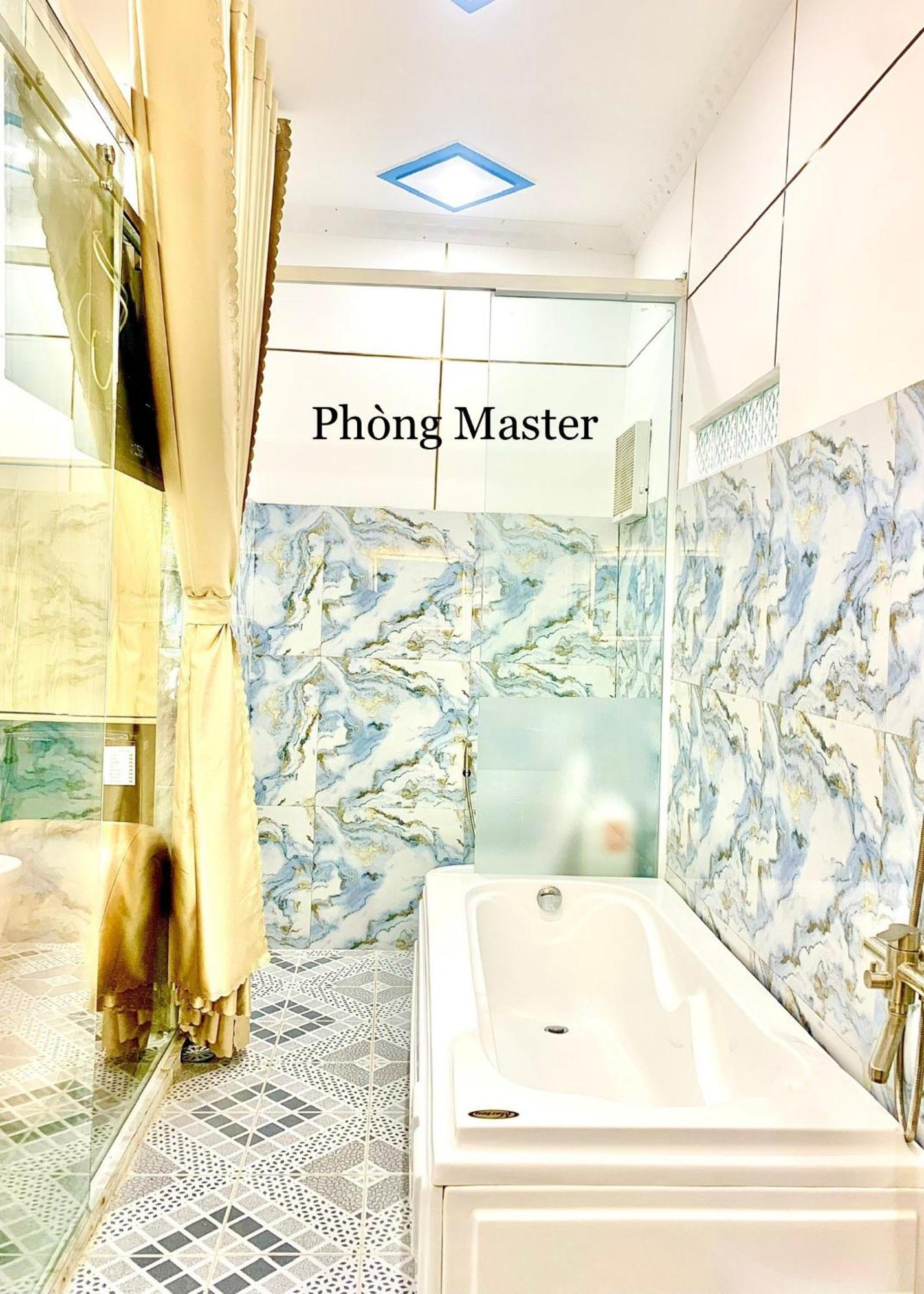 Phong Master Hotel Can Tho Bagian luar foto